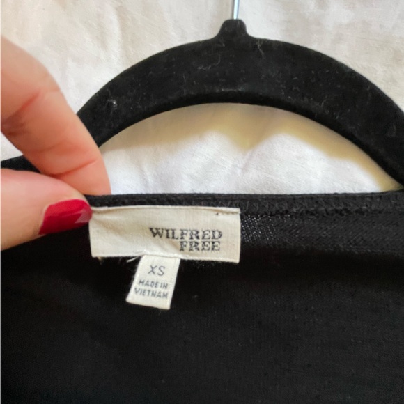 Aritzia Wilfred Free faux wrap dress - Picture 4 of 5